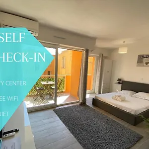 https://centre-de-beausoleil-climatis-wifi-terrasse.fr-provencehotel.com