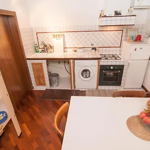 https://romantic-apt-in-san-frediano.it-tuscanyhotel.com